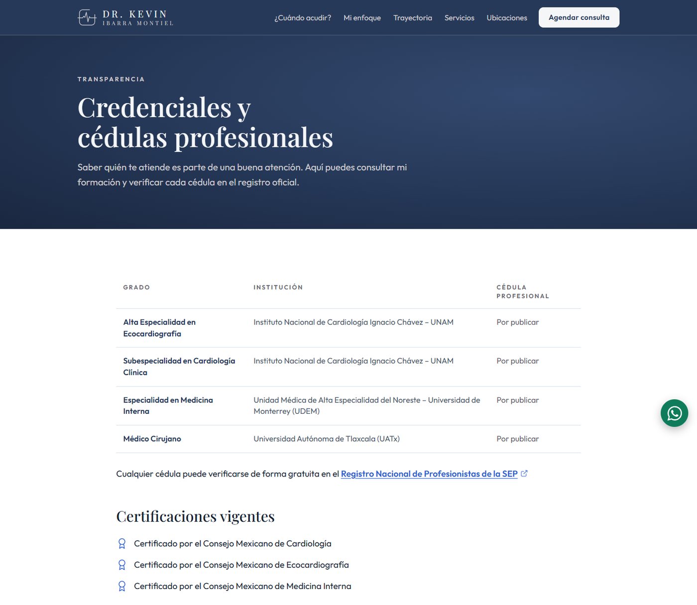 Sección de credenciales y cédulas profesionales con sus grados, instituciones y el enlace para verificarlas en el registro de la SEP